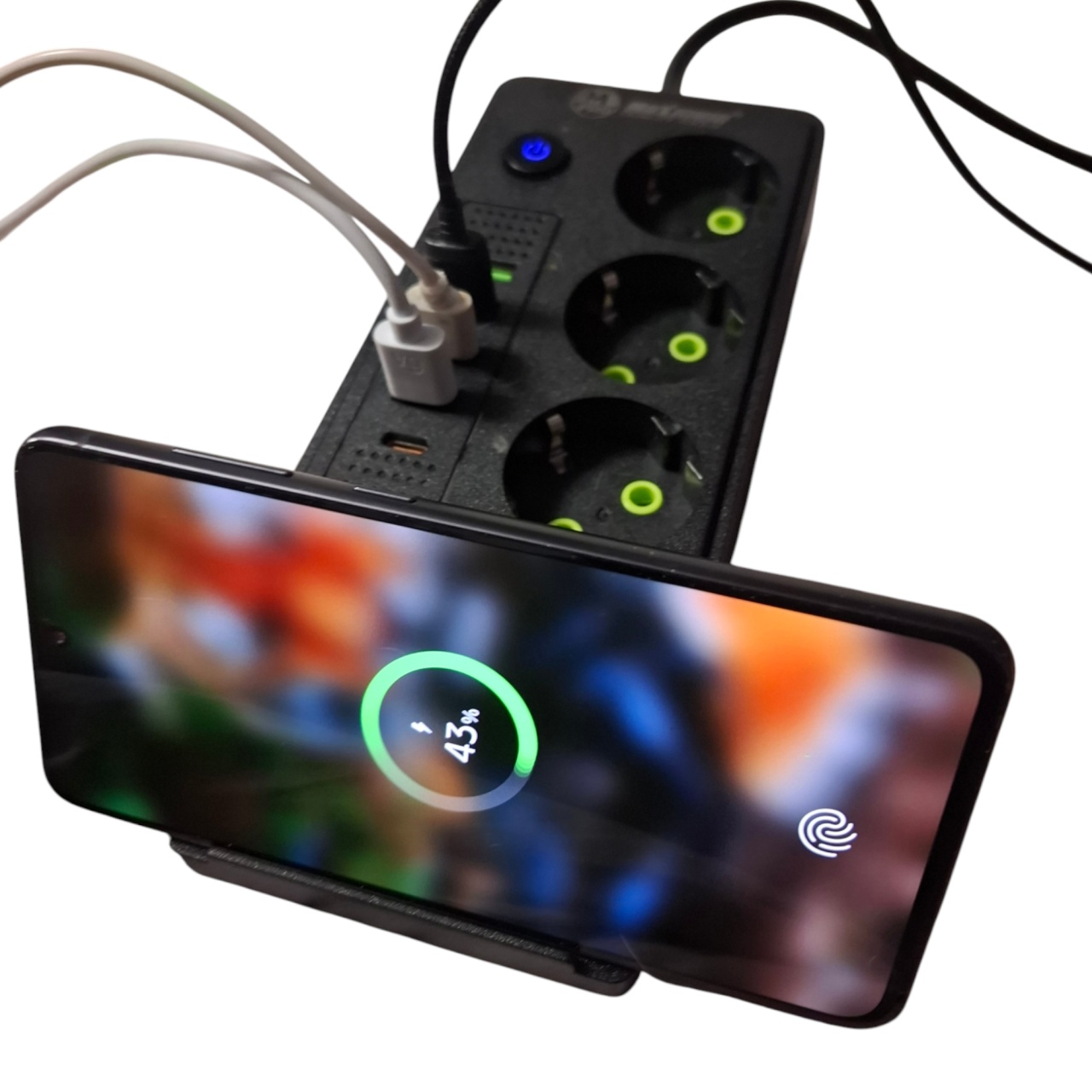 Удлинитель сетевой черный с беспроводной зарядкой 5 метров, 3 евро розетки, 4 USB порта, Type C, 250 оптом